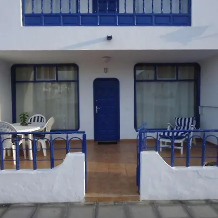 アパート Arrieta Sleeps 4 Wifi T691494 *