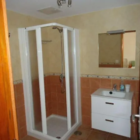 アパート Arrieta Sleeps 4 Wifi T691494