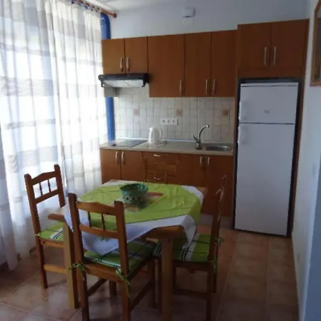Arrieta Sleeps 4 Wifi T691494 アリエタ