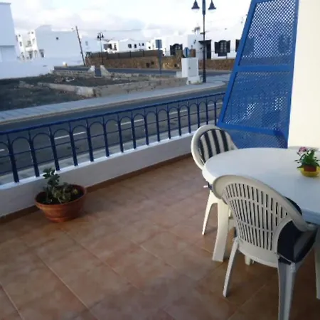 Arrieta Sleeps 4 Wifi T691494 アパート *